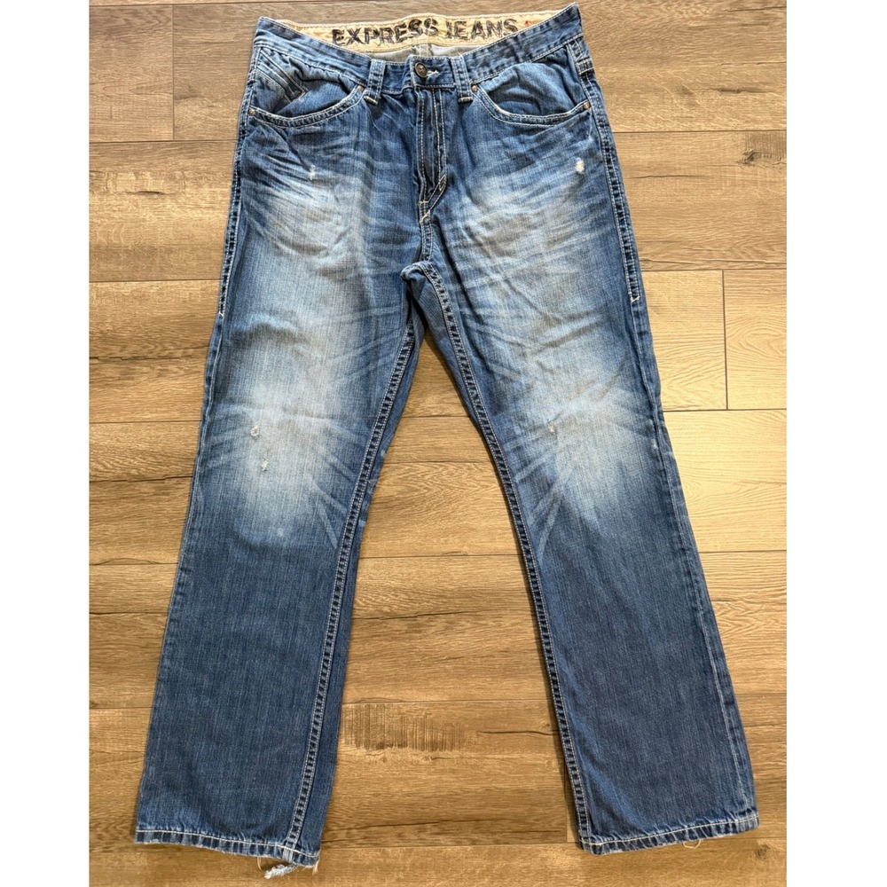 Express Jeans Kingston Classic Fit Boot Cut Blue Denim Mens 36x32 Distressed Y2K